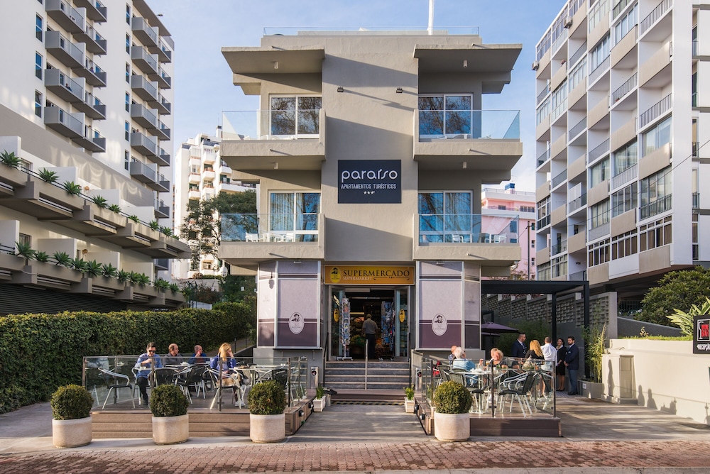 Paraíso - Touristic Apartments — Hotel building in Funchal, Madeira