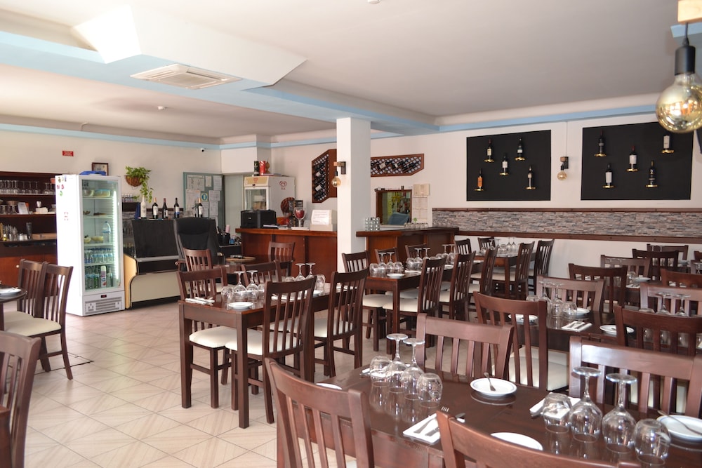 Rio Apartments — Restaurant & bars in Vilamoura, Faro