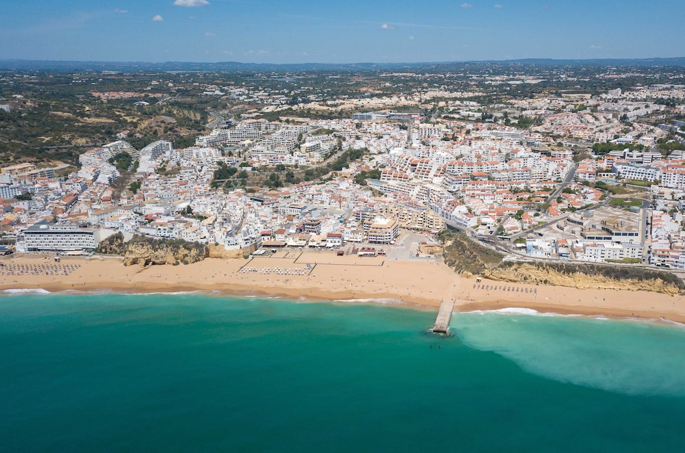 Turial Old Town Ocean View — Attractions in the area in Albufeira, Faro