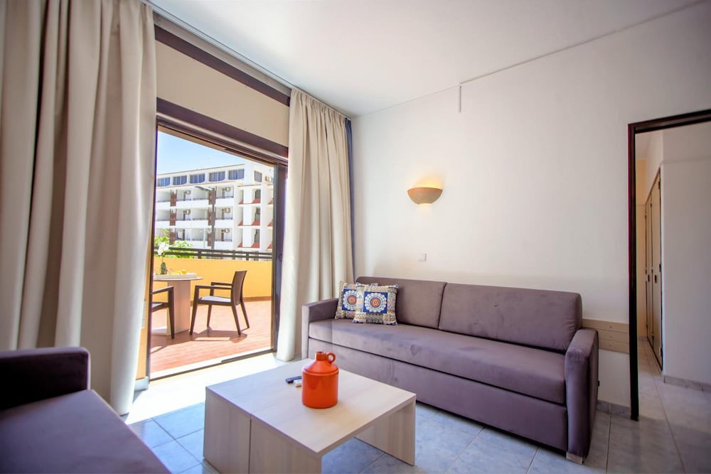 Turial Old Town Ocean View — Hotel rooms in Albufeira, Faro