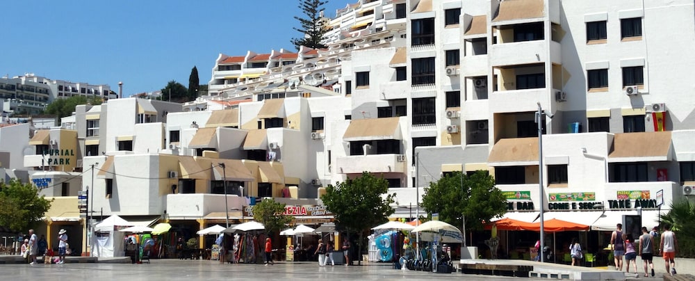 Turial Old Town Ocean View — Hotel building in Albufeira, Faro