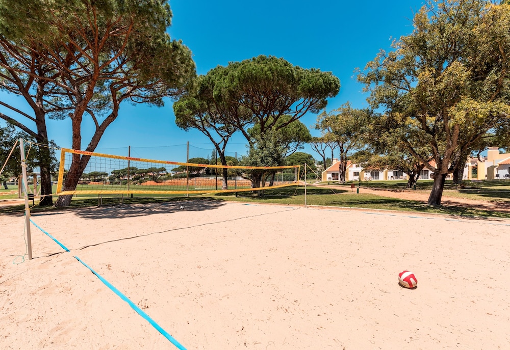 Browns Sports Resort — Sports & recreation in Vilamoura, Faro