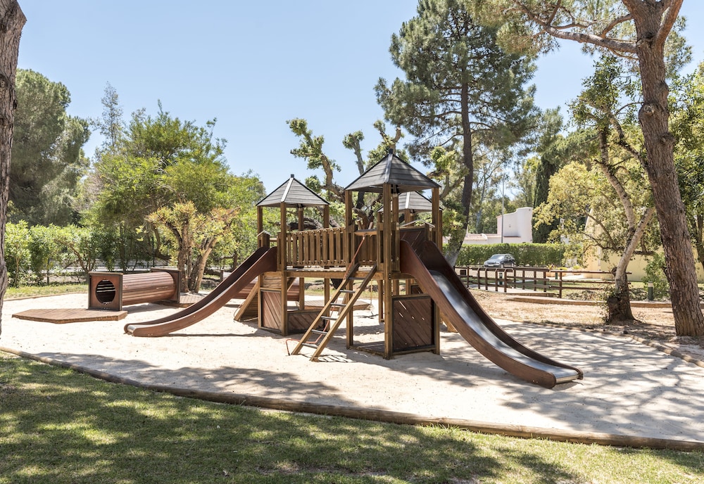 Browns Sports Resort — Attractions for children in Vilamoura, Faro