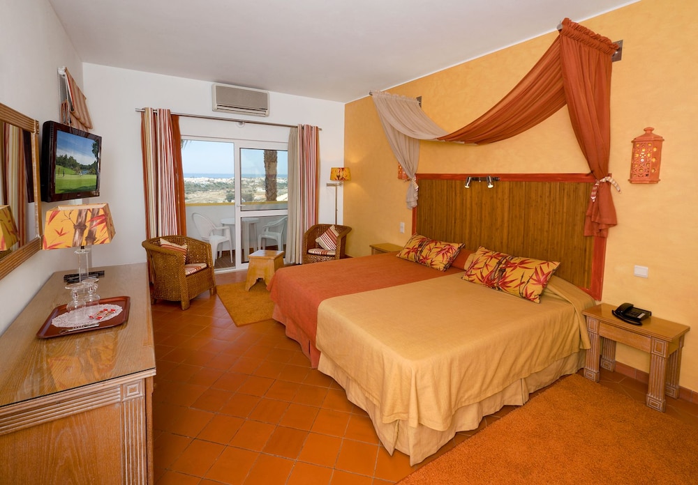 Hotel Cerro da Marina — Rooms in Albufeira, Faro