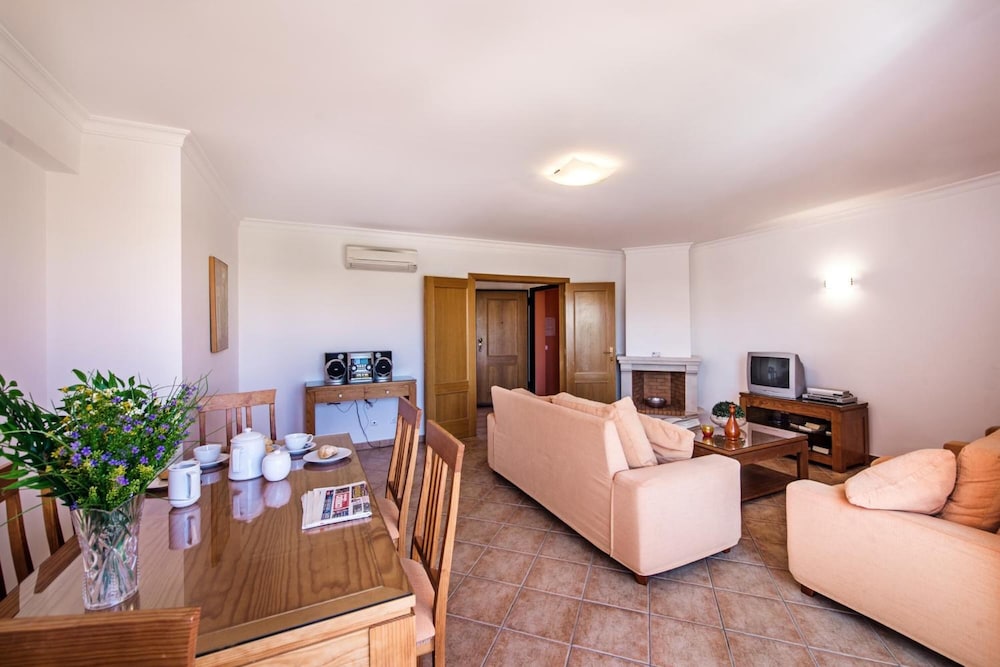 Jardim Da Meia Praia Hotel — Hotel rooms in Lagos, Faro