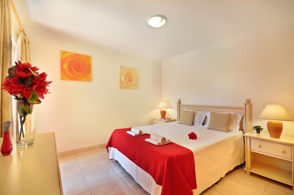 Jardim Da Meia Praia Hotel — Hotel rooms in Lagos, Faro