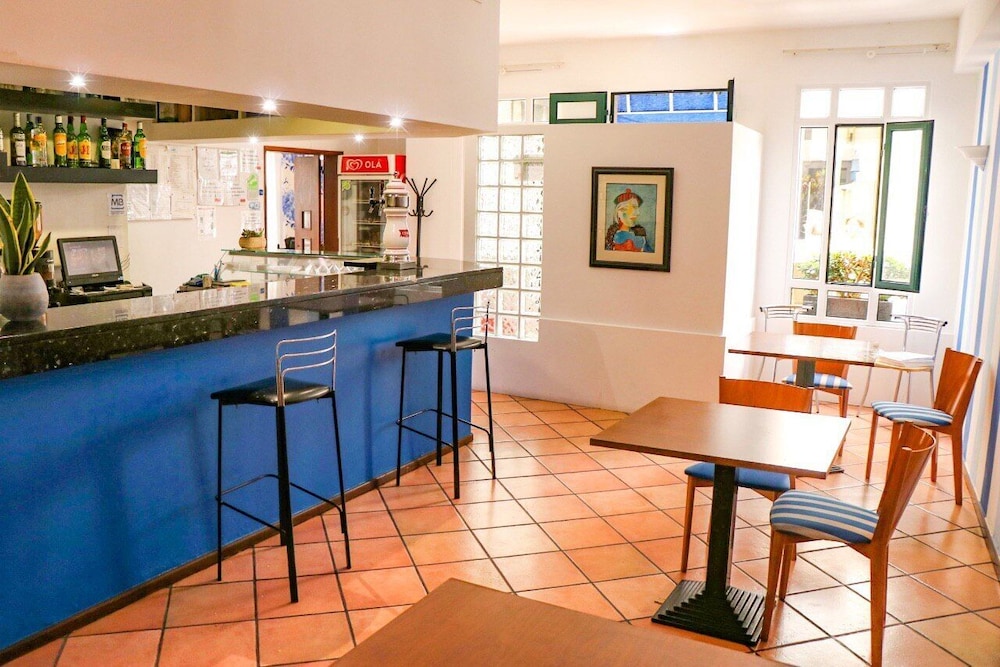 Hotel Amparo — Restaurant & bars in Machico, Madeira