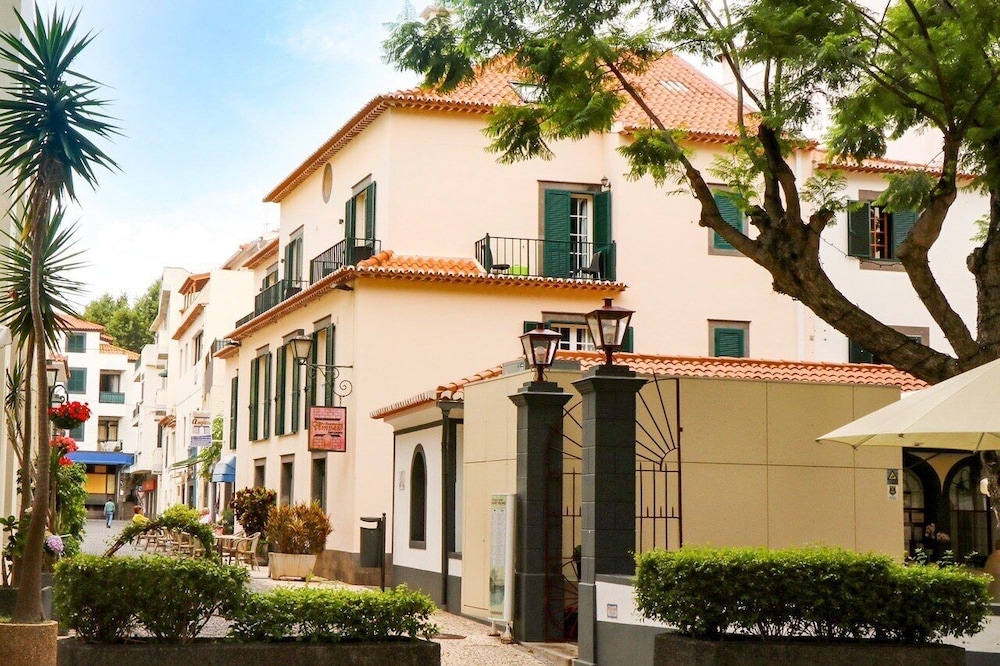 Hotel Amparo — Main photo in Machico, Madeira