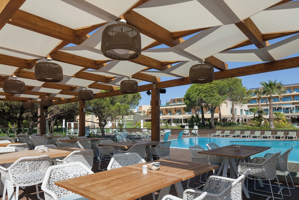 EPIC SANA Algarve Hotel — Restaurant & bars in Albufeira, Faro