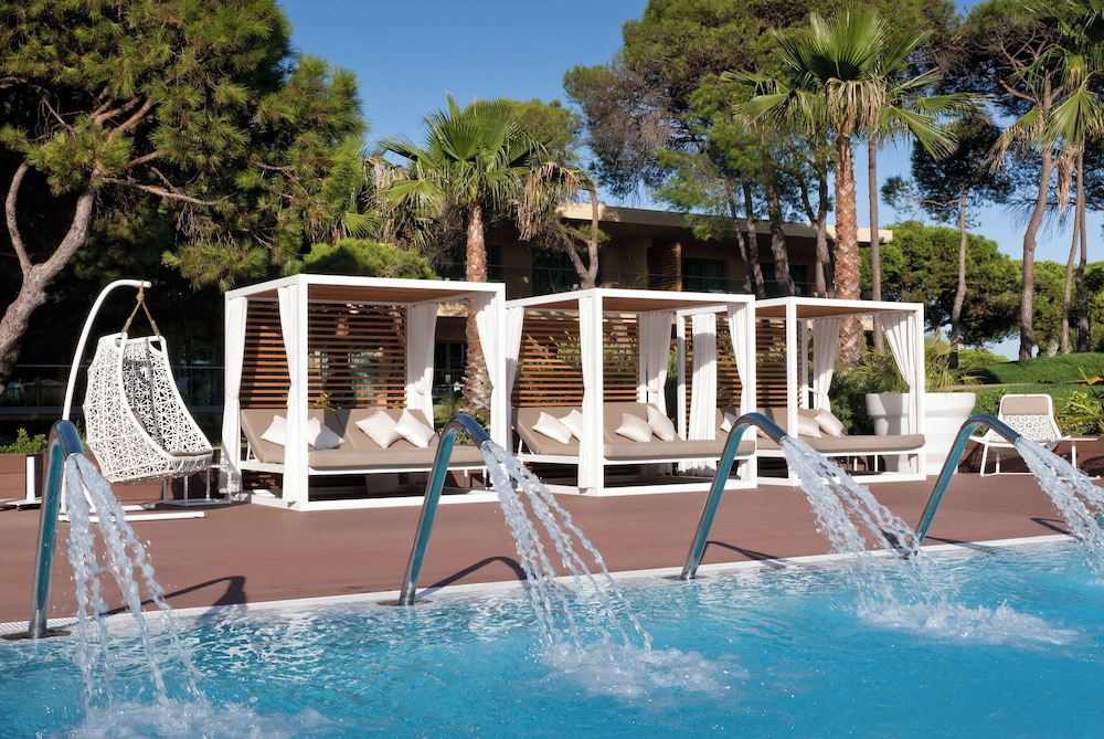 EPIC SANA Algarve Hotel — Swimming pool in Albufeira, Faro