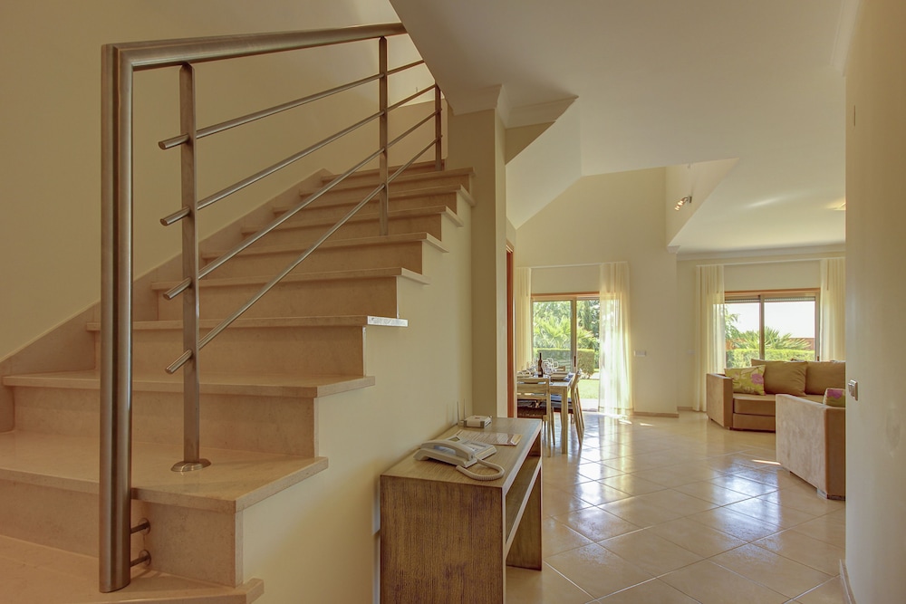 Pinheiros da Balaia — Hotel rooms in Albufeira, Faro