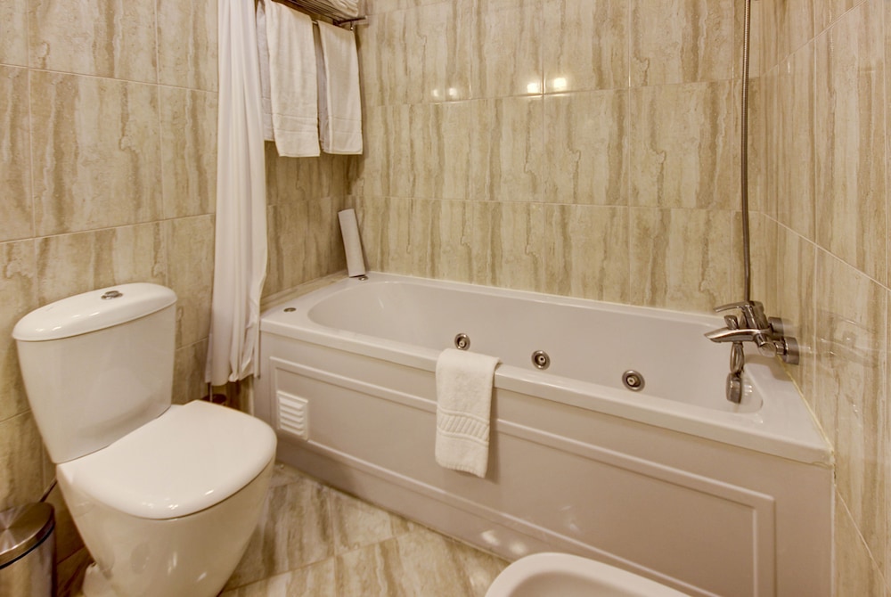 Pinheiros da Balaia — Hotel rooms in Albufeira, Faro