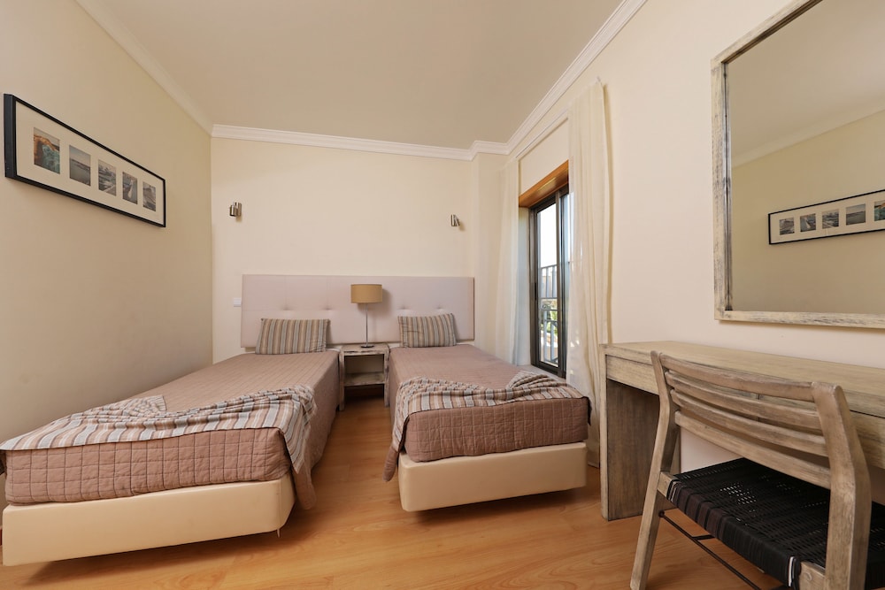 Pinheiros da Balaia — Hotel rooms in Albufeira, Faro