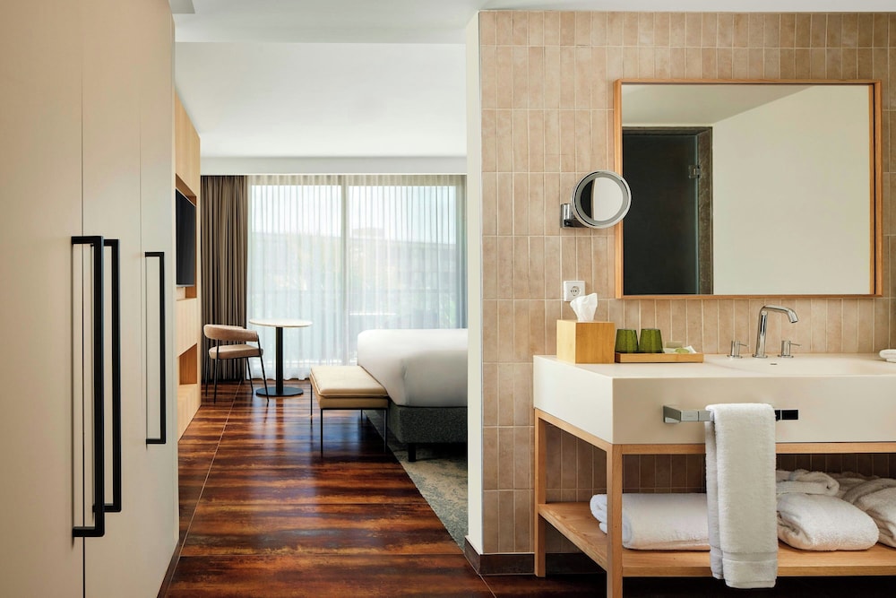 Marriott Algarve Salgados Golf Resort & Spa — Hotel rooms in Albufeira, Faro