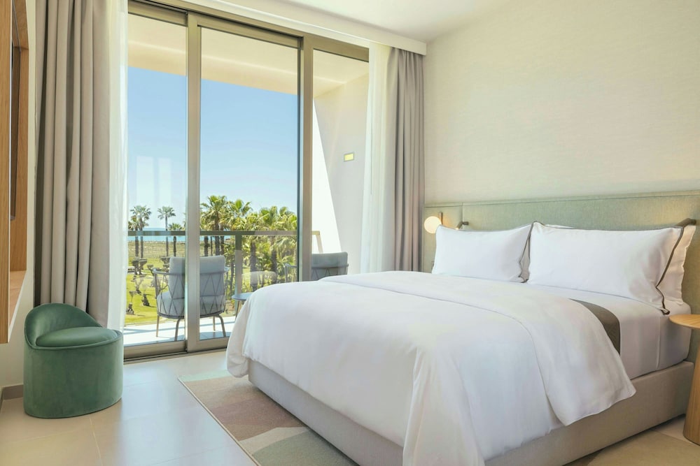 The Westin Salgados Beach Resort, Algarve — Hotel rooms in Albufeira, Faro