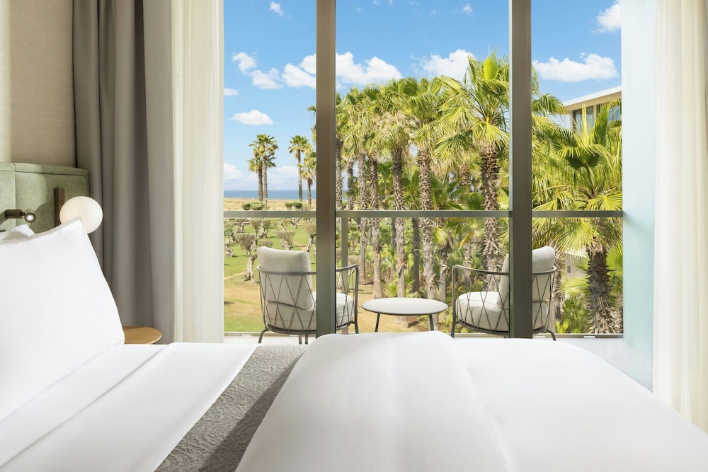 The Westin Salgados Beach Resort, Algarve — Hotel rooms in Albufeira, Faro