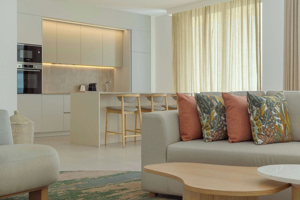 The Westin Salgados Beach Resort, Algarve — Hotel rooms in Albufeira, Faro