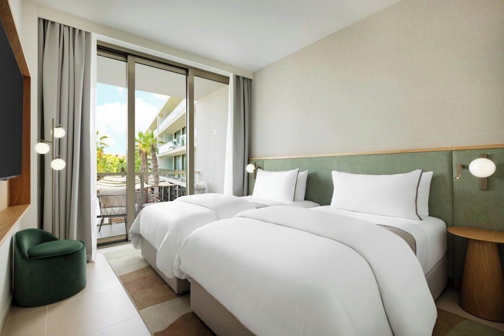 The Westin Salgados Beach Resort, Algarve — Hotel rooms in Albufeira, Faro
