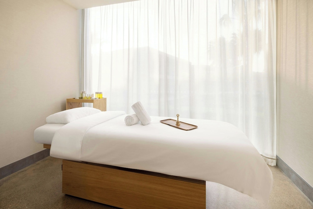 The Westin Salgados Beach Resort, Algarve — Hotel rooms in Albufeira, Faro