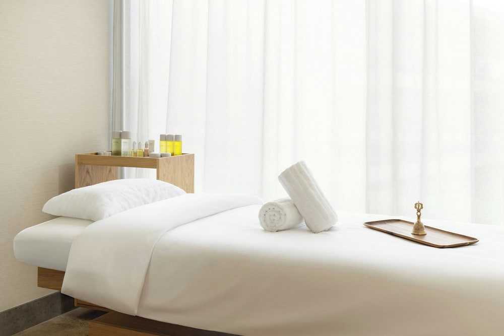The Westin Salgados Beach Resort, Algarve — Hotel rooms in Albufeira, Faro