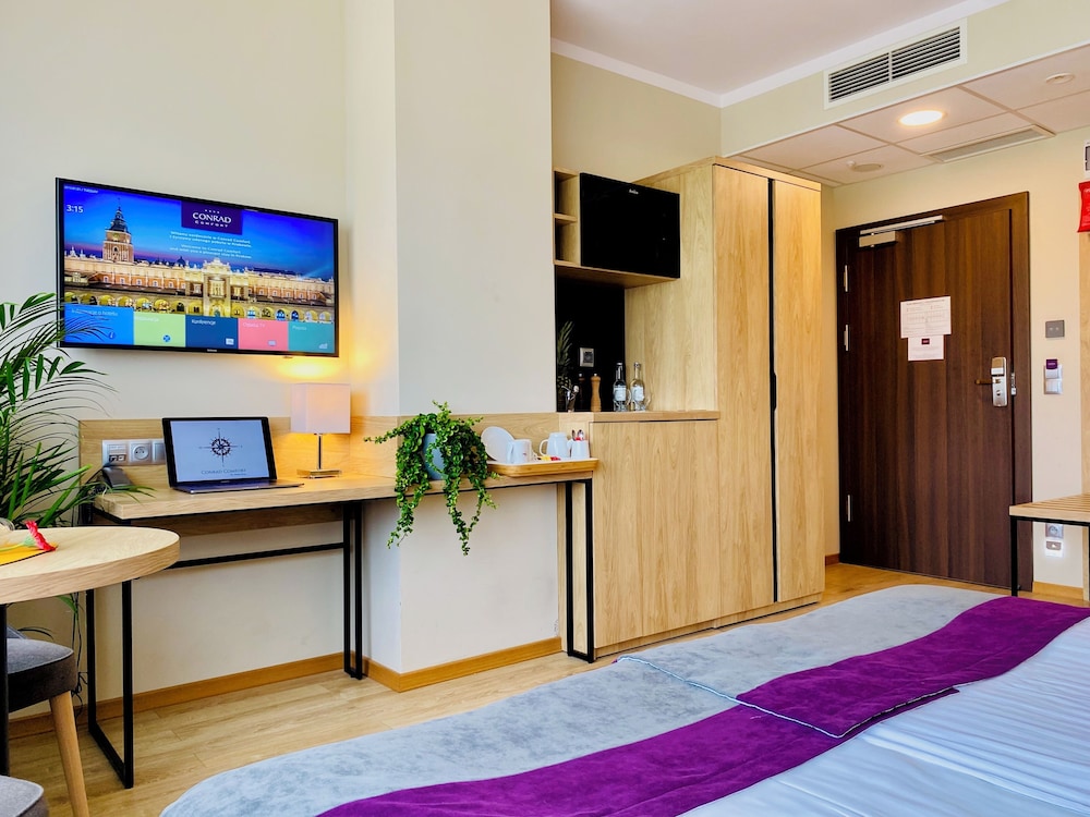 CONRAD Comfort Hotel**** — Hotel rooms in Krakow, Lesser Poland