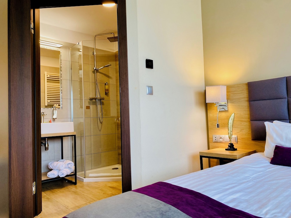 CONRAD Comfort Hotel**** — Hotel rooms in Krakow, Lesser Poland