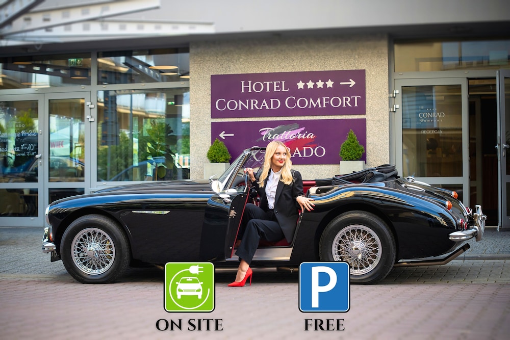 CONRAD Comfort Hotel**** — Hotel building in Krakow, Lesser Poland