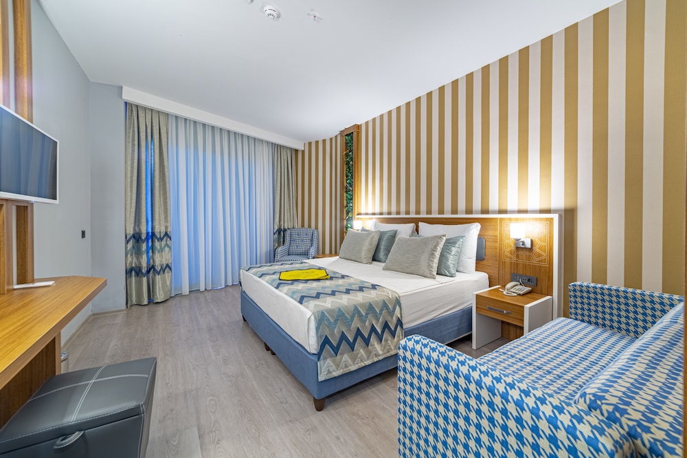 Lonicera Premium — Hotel rooms in Alanya