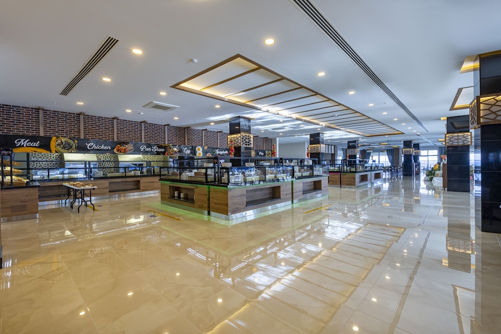 Lonicera Premium — Restaurant & bars in Alanya