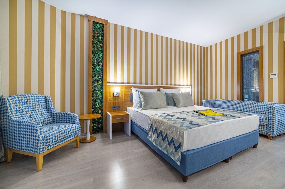 Lonicera Premium — Hotel rooms in Alanya