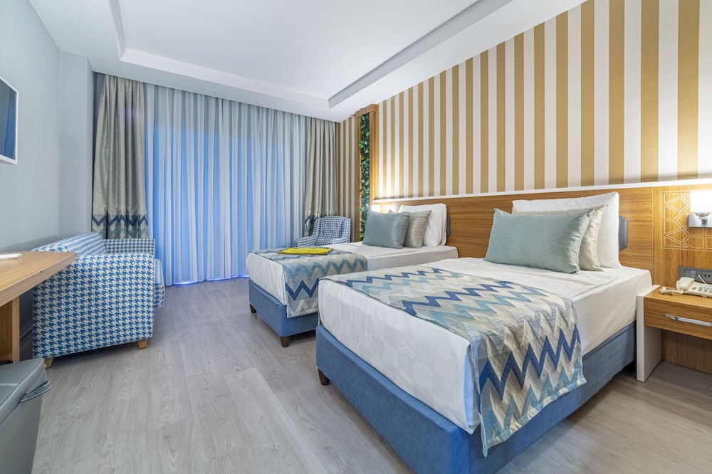 Lonicera Premium — Hotel rooms in Alanya