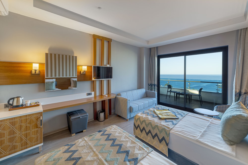 Lonicera Premium — Hotel rooms in Alanya