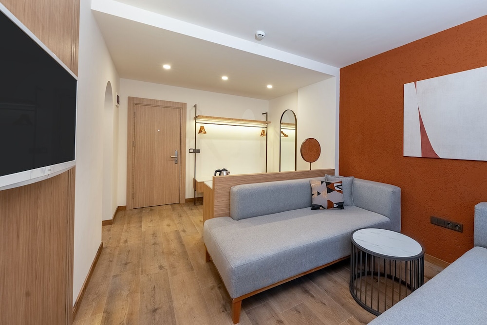Villa Sunflower Hotel — Hotel rooms in Alanya