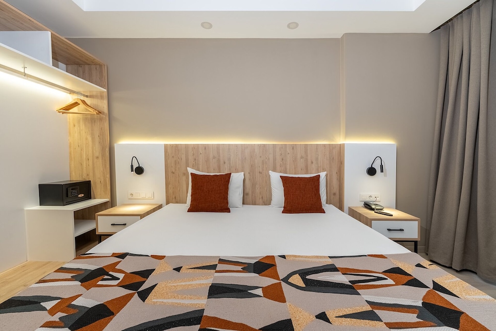 Villa Sunflower Hotel — Hotel rooms in Alanya