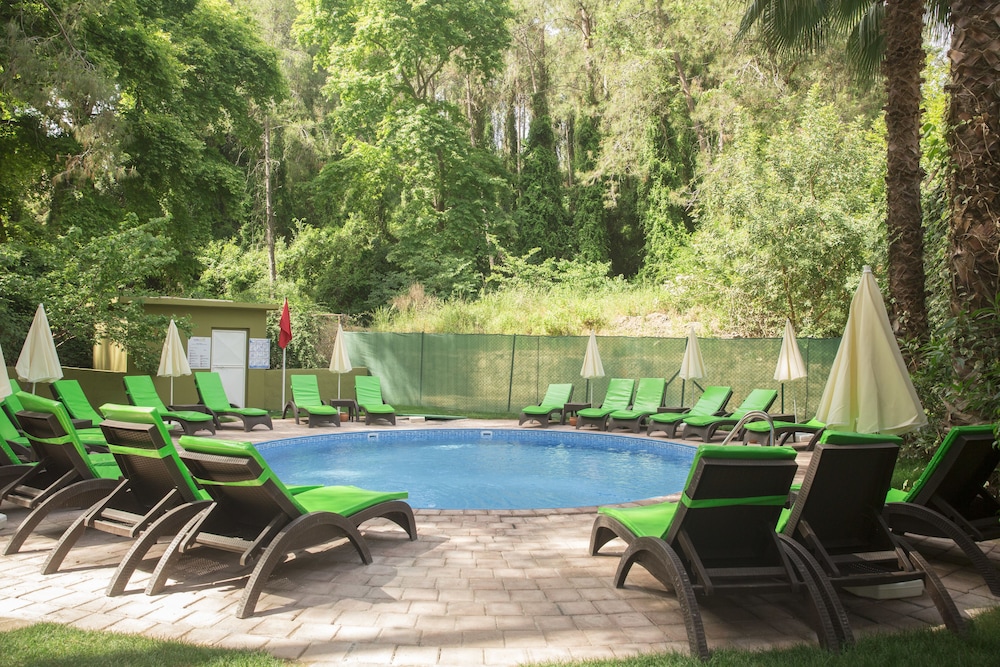 Miarosa Incekum Beach - All Inclusive — Pool in Avsallar