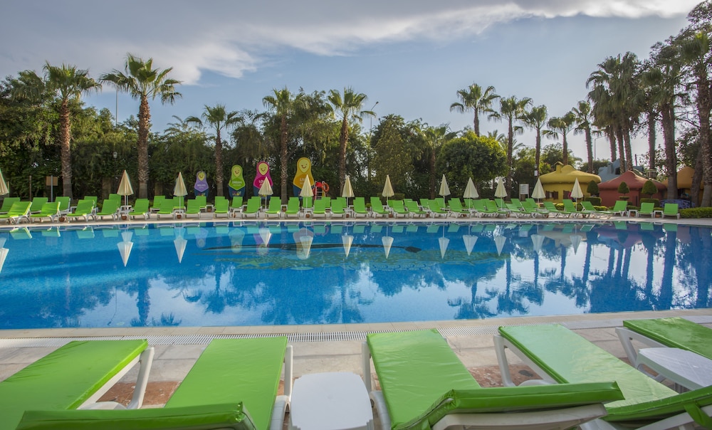 Miarosa Incekum Beach - All Inclusive — Main photo in Avsallar