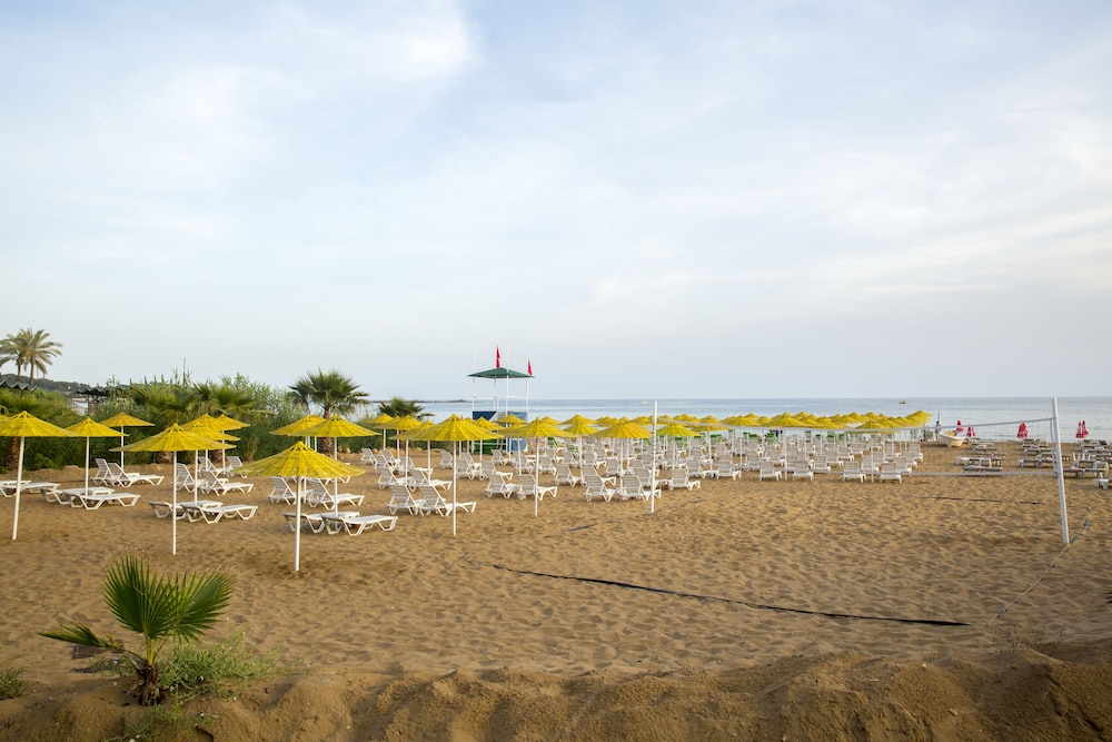 Miarosa Incekum Beach - All Inclusive — Outdoor in Avsallar