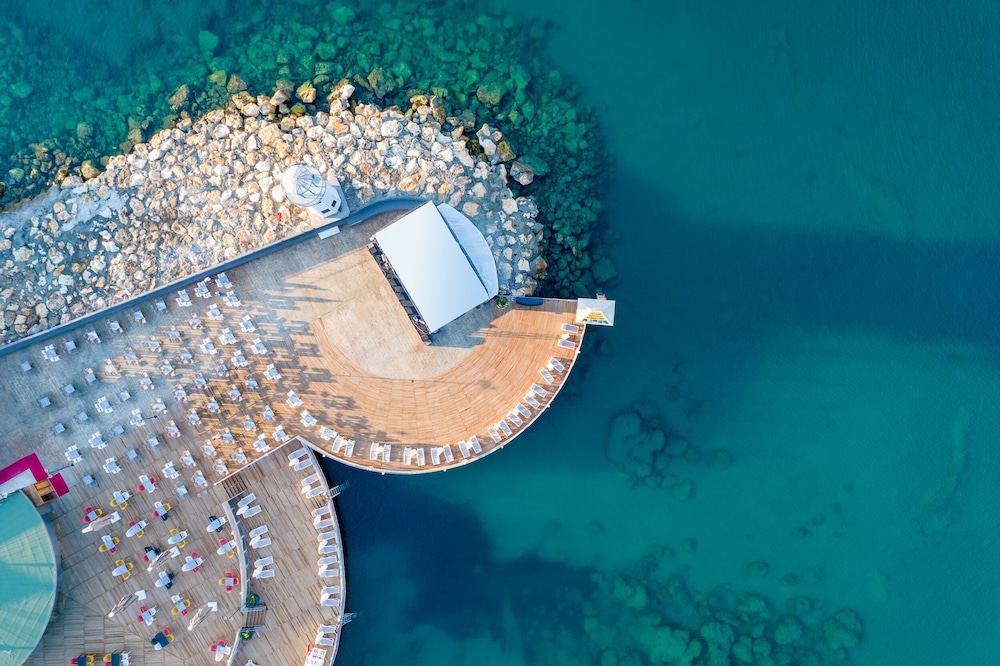 Mylome Luxury Hotel & Resort - Ultra All Inclusive — Beach in Okurcalar