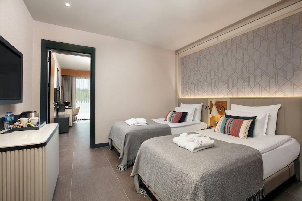 Mylome Luxury Hotel & Resort - Ultra All Inclusive — Hotel rooms in Okurcalar
