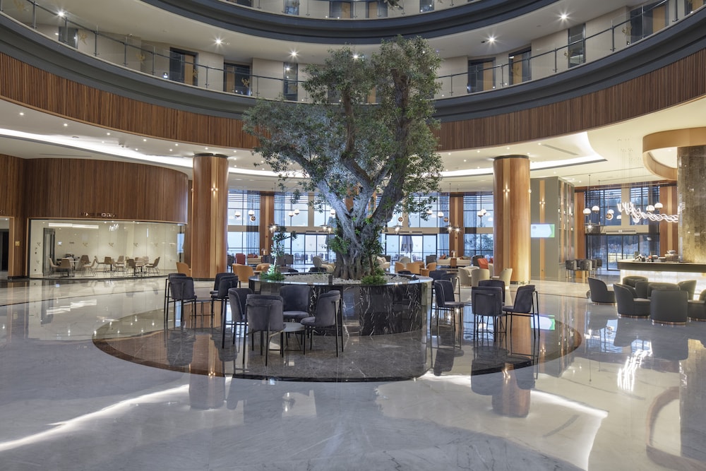 Mylome Luxury Hotel & Resort - Ultra All Inclusive — Hotel building in Okurcalar