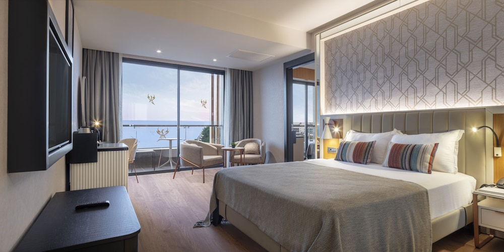 Mylome Luxury Hotel & Resort - Ultra All Inclusive — Hotel rooms in Okurcalar