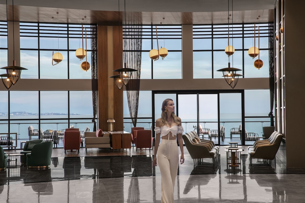 Mylome Luxury Hotel & Resort - Ultra All Inclusive — Hotel building in Okurcalar
