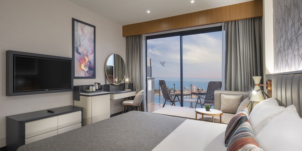 Mylome Luxury Hotel & Resort - Ultra All Inclusive — Hotel rooms in Okurcalar