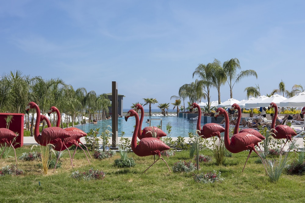 Mylome Luxury Hotel & Resort - Ultra All Inclusive — Swimming pool in Okurcalar