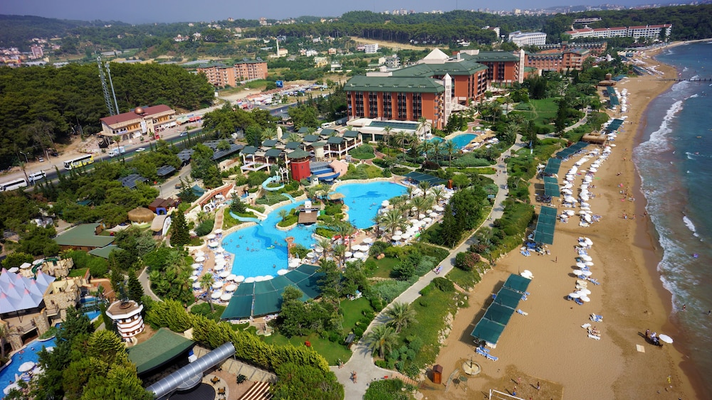 AQI Pegasos Resort - All inclusive — Swimming pool in Avsallar