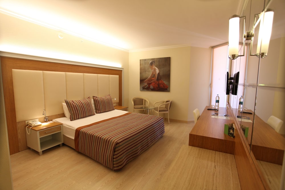 AQI Pegasos Resort - All inclusive — Hotel rooms in Avsallar