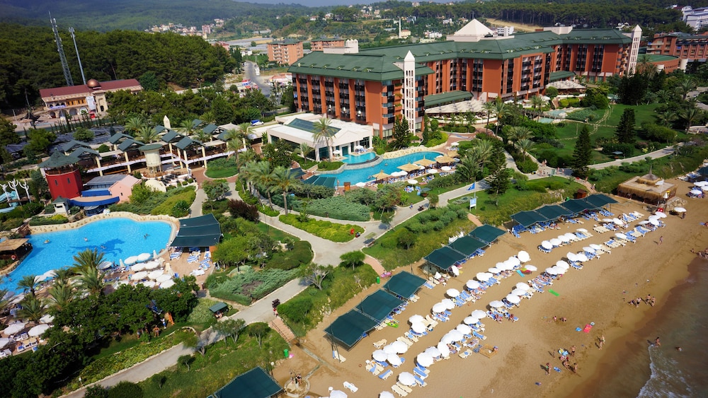 AQI Pegasos Resort - All inclusive — Beach in Avsallar