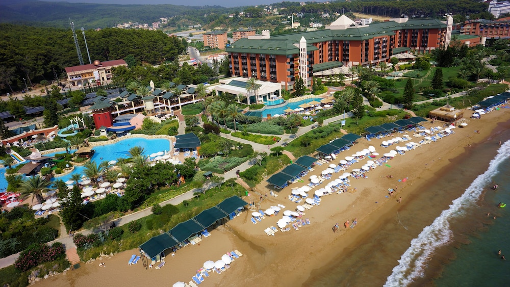 AQI Pegasos Resort - All inclusive — Beach in Avsallar