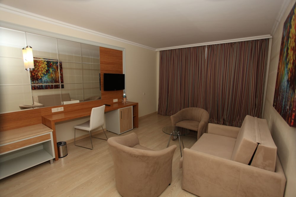 AQI Pegasos Resort - All inclusive — Hotel rooms in Avsallar