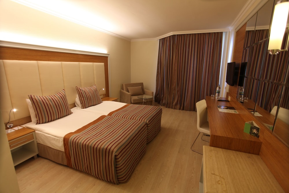 AQI Pegasos Resort - All inclusive — Hotel rooms in Avsallar